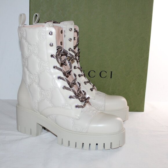 NWB Gucci GG Embossed Matelasse Cordovan Lux Milk White Boots Booties 41 718386 - Picture 1 of 8
